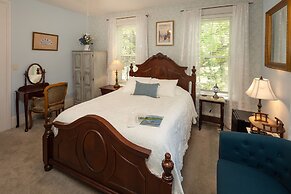 Cloran Mansion Bed & Breakfast
