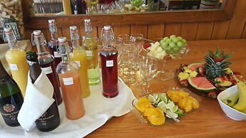 Farmers Guest House