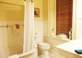 Boyden House Inn B&B
