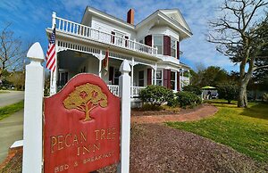 Pecan Tree Inn