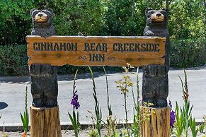 Cinnamon Bear Creekside Inn