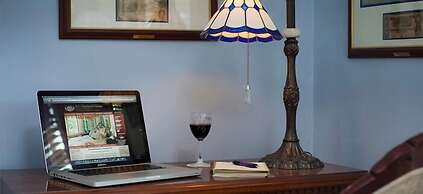 B. F. Hiestand House Bed & Breakfast