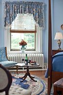 B. F. Hiestand House Bed & Breakfast