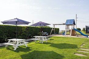 Beachside Village Resort