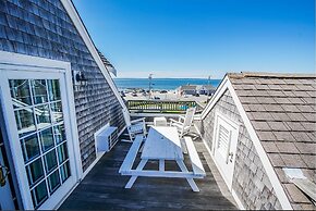 Beachside Village Resort