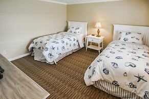 InnSeason Resorts Captain's Quarters