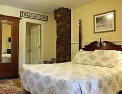 Kearsarge Inn