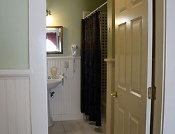 Kearsarge Inn