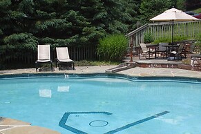 Glasbern - A Historic Hotel Of America