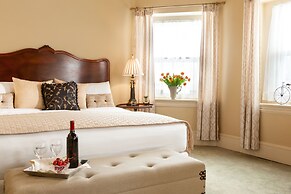 The Sayre Mansion Inn