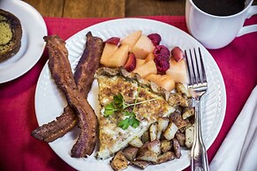 Samuel Durfee House B&B