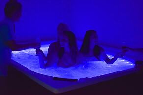 The Point Hotel & Spa