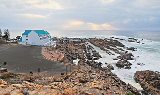 The Point Hotel & Spa