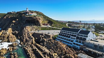 The Point Hotel & Spa