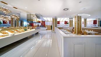 Bull Eugenia Victoria & Spa