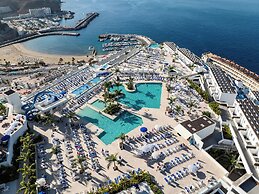 Servatur Puerto Azul