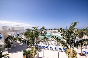 Servatur Puerto Azul