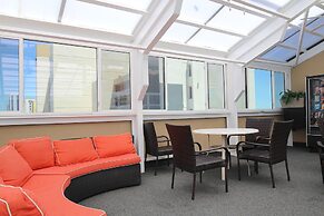 Ocean Sands Resort, Oceanfront, Virginia Beach by Vacatia