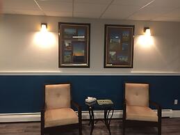 Harbor Lights Resort