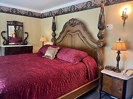 The Cypress Inn Bed & Breakfast