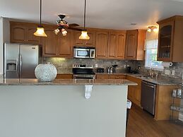 The Cypress Inn Bed & Breakfast