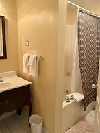 The Cypress Inn Bed & Breakfast