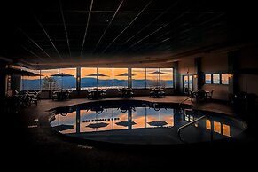 Steele Hill Resorts