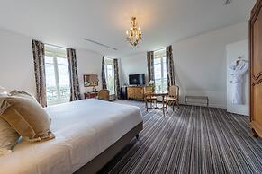 Pavillon Henri IV Hotel Restaurant Gastronomique Terrasse