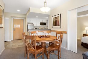 Tyndall Stone Lodge by Whiski Jack