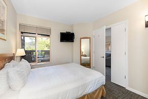 Tyndall Stone Lodge by Whiski Jack