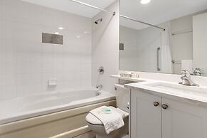 Tyndall Stone Lodge by Whiski Jack