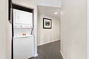 Tyndall Stone Lodge by Whiski Jack