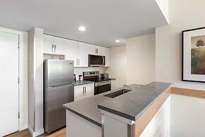 Tyndall Stone Lodge by Whiski Jack