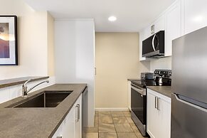 Tyndall Stone Lodge by Whiski Jack