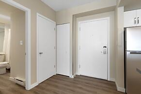 Tyndall Stone Lodge by Whiski Jack