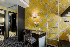 45 Times Square Hotel