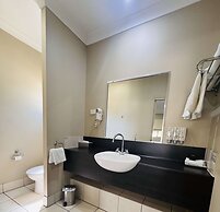 Best Western Bungil Creek Motel