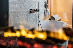 BLOCK Hotel & Living