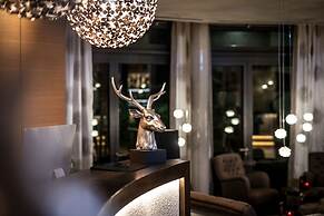 BLOCK Hotel & Living