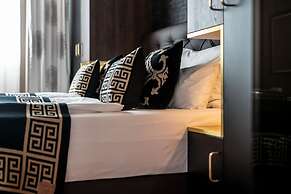 BLOCK Hotel & Living