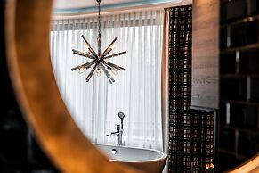 BLOCK Hotel & Living