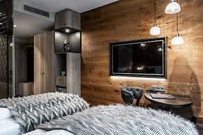 BLOCK Hotel & Living