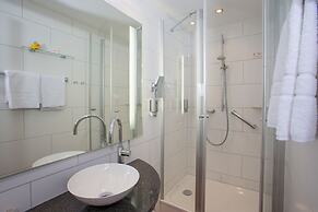 BLOCK Hotel & Living