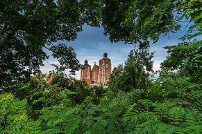 BLOCK Hotel & Living