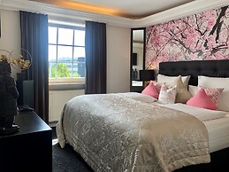 BLOCK Hotel & Living