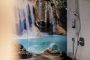 BLOCK Hotel & Living