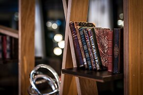 BLOCK Hotel & Living