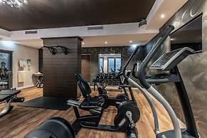 BLOCK Hotel & Living