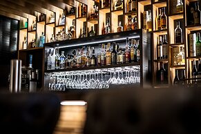 BLOCK Hotel & Living