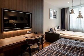 BLOCK Hotel & Living